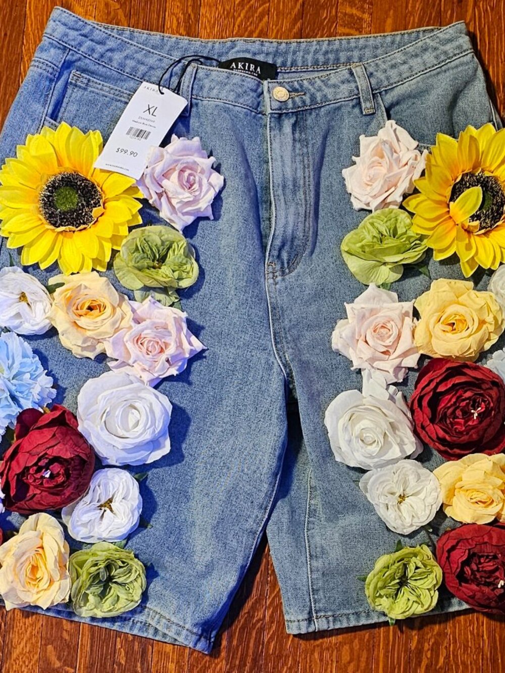 AKIRA FLOWER POWER BERMUDA SHORT Size XLXL
